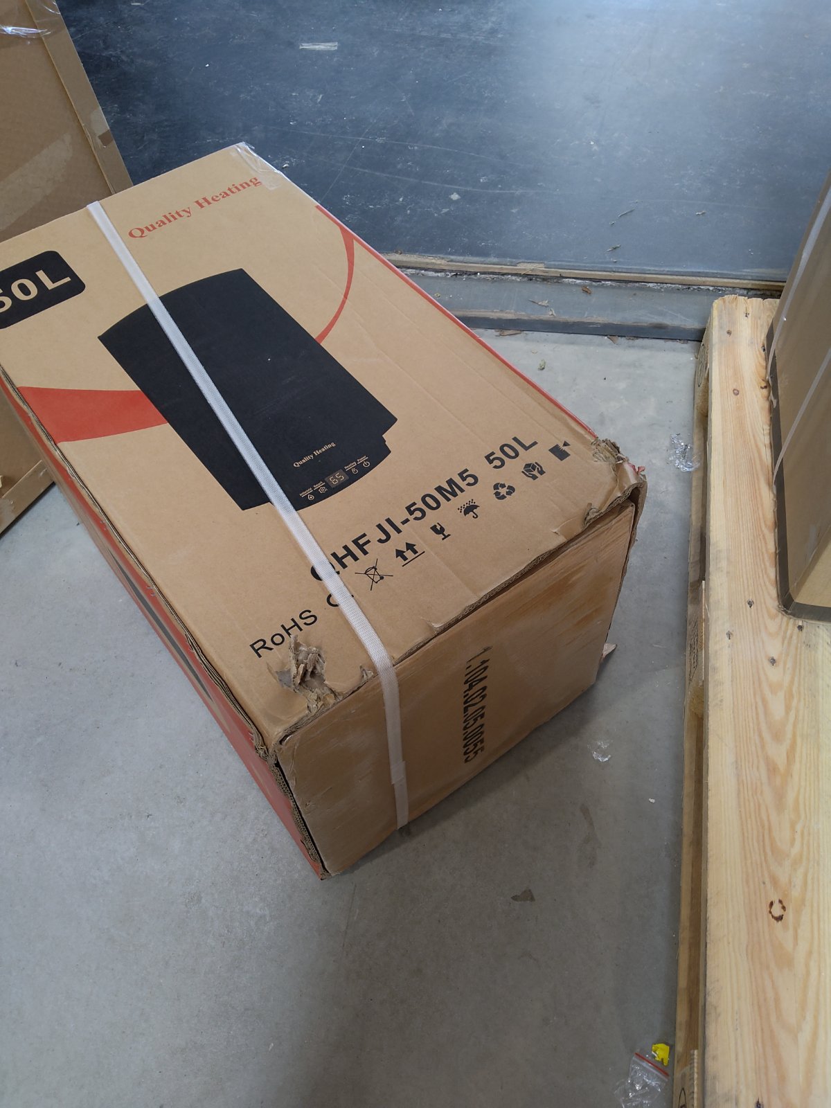Tweedekans - 50 Liter QH V2 dual tank elektrische boiler met digitale bediening - 50 Liter