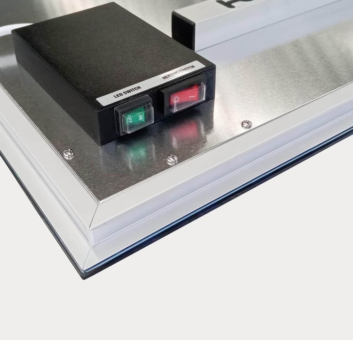 Miroir chauffant infrarouge avec éclairage LED 60 x 120 cm 700Watt